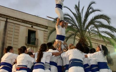 Pilar de 5 aixecat per sota