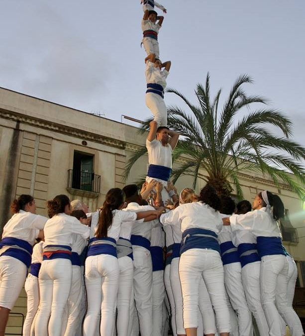 Pilar de 5 aixecat per sota