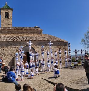 Pilars i agulles a Malla